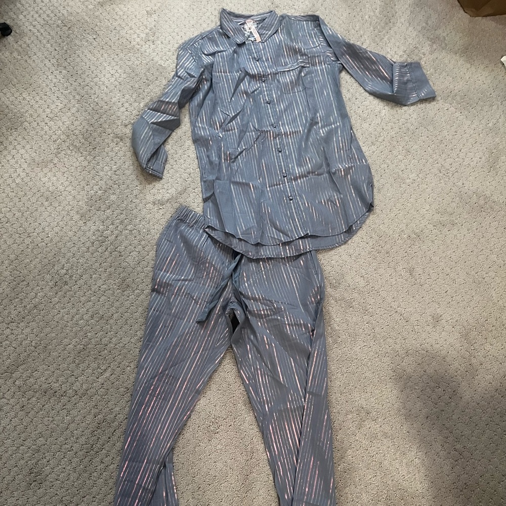 Victoria Secret cotton women’s PJs. NWT size M